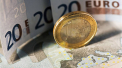 Cu fiecare zi, moneda euro se vinde tot mai scump in Moldova. Cat a ajuns sa coste la casele de schimb