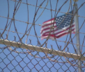 Scandal in armata americana. Capitanul bazei de la Guantanamo a fost implicat intr-un triunghi amoros
