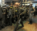 Ucraina: Sute de mineri, blocati in subteran in Donetk. Bombardamentele au distrus generatoarele de la mina Zasyadko