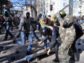 Moldoveanca BATUTA cu bestialitate pe Maidanul de la Kiev. Cum s-a intamplat totul