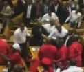 VIDEO. Bataie generalizata in Parlamentul Africii de Sud, in timp ce presedintele sustinea un discurs