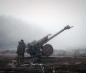 Criza in Ucraina. Motivul pentru care armata nu-si retrage armamentul greu din Donbas
