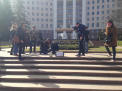 Protestele mamicilor continua: "Scutece pentru Buliga si cate un leu pentru deputati"