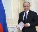 Rusii ii fac statuie in stil roman lui Vladimir Putin. Liderul, laudat pentru abilitatea de a face ordine si a opri razboaie