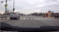 Incalca regulile in trafic fara nicio sfiala. Ce face acest sofer ar putea sa se termine tragic. VIDEO