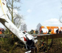 Un mort si trei raniti in Germania, dupa ce un avion a aterizat fortat pe marginea unei autostrazi
