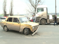 A lovit o masina, care la randul ei a avariat alte doua. Accident in lant langa Autogara de Nord