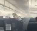 Panica la bordul unui avion american. Pasagerii au inceput sa tipe si sa planga dupa ce aeronava s-a umplut cu fum negru
