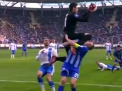 Un jucator de la Dinamo Kiev, aproape de MOARTE dupa o ciocnire violenta. Faza e de-a dreptul SOCANTA
