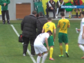 Au trimis arbitrul in knockdown. Momentul in care centralul meciului dintre Zimbru si Dinamo-Auto este lovit in cap