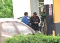 Benzina si motorina s-ar putea ieftini. ANRE i-a obligat pe petrolisti sa-si coboare preturile - VIDEO