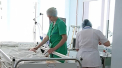 Incident TERIBIL in Comrat. O fetita de 4 ani, la spital in stare grava, dupa ce a cazut in cratita cu bors