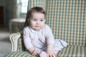 William si Kate au facut publice imagini cu fiica lor, la 6 luni. Pozele au fost facute chiar de mama Printesei Charlotte
