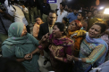 Atentat cu 65 de morti, majoritatea femei si copii, in Pakistan. Talibanii revendica atacul: "Tinta au fost crestinii"