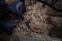 Cutremurul din Nepal: peste 1800 de morti, printre ei si un director Google. "Inca incercam sa evaluam amploarea catastrofei"