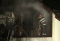 Noaptea incendiilor! Doi barbati au murit dupa ce casele in care locuiau au luat foc