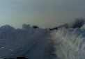 "Avalanse" de zapada in nordul tarii. Vezi cum se circula pe traseul Drochia - Soroca. VIDEO
