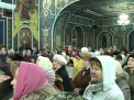 Astazi s-a nascut Hristos! Sute de crestini s-au inghesuit la Biserica Sfanta Teodora de la Sihla