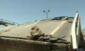 VIDEO / Ploile fac ravagii in California: Un pod s-a prabusit exact in momentul in care un camion il traversa