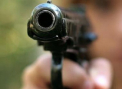 Au jefuit un schimb valutar, amenintand casierul cu un pistol. Doi tineri din Cahul, incatusati 