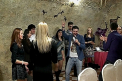 S-au revazut peste ani! Cum au chefuit absolventii la intalnirea cu fostii colegi! Adrian Ursu, printre petrecareti