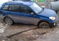 Cu masina in sant. Ce au patit unii soferi care si-au parcat automobilele pe o strada din capitala. FOTO