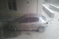 Ai grija unde iti parchezi masina! Un automobil a fost vandalizat in sectorul Ciocana. FOTO