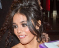 Vanessa Hudgens, sexy in revista Harper`s Bazaar. Uite cum a pozat frumoasa bruneta