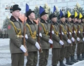 Au batut un barbat, l-au dezbracat si i-au furat banii. Trei militari ai Armatei Nationale, condamnati