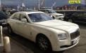 Un milionar moldovean se plimba cu automobilul Rolls-Royce prin Europa