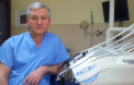 Iti sangereaza si te dor gingiile? Afla cauzele si ce pericole te pandesc de la medicul stomatolog Ion Didu