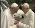 Eveniment istoric pentru biserica catolica. Papa Francisc si Papa Benedict al 16-lea, la o cina privata 