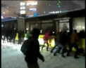 Europa cuprinsa de nameti. In Ucraina si Romania, stare de alerta. Sute de masini, blocate