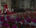 Mii de catolici s-au adunat la Vatican si la Ierusalim pentru slujba de Pasti. Cum au loc pregatirile