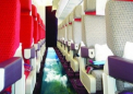 Se lanseaza primul avion cu podea transparenta. FOTO