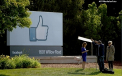 Cum sunt rasfatati angajatii Facebook sau Google: tunsori gratis, masaj, mancare si locuri de dormit