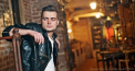Catalin Josan cucereste din nou! Uite ce asistenta sexy are in noul videoclip - VIDEO
