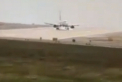 Pilotii au evitat o tragedie in ultima clipa. Cum a aterizat acest avion din cauza curentilor. VIDEO
