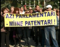 Din Piata - la Parlament. Comerciantii cer anularea amenzilor si indeamna deputatii sa vanda la piata