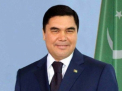 VIDEO. Presedintele Turkmenistanului a cazut de pe cal in timpul unei curse hipice 
