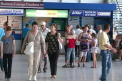 Si-au asteptat bagajele mai bine de o saptamana. Nervi si batai de cap pentru moldovenii veniti din Italia