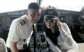 Ce au facut doi piloti cu un model, in timpul unui zbor. Au fost suspendati o luna cand s-a aflat