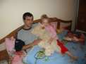 Ucisa prin Skype. O fetita de 7 ani, omorata cu toporul de catre tatal vitreg. Mama a vazut totul