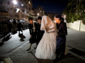 Imagini care te vor speria. Cum arata o nunta a evreilor ultra-ortodocsi - FOTO