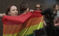 Primul mars al gay-lor din Ucraina, marcat de incidente! Cum au incercat sa fie opriti homosexualii