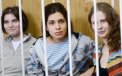 O membra a trupei Pussy Riot, aflata in greva foamei, transferata la spital