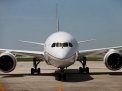 Cat de periculoasa este folosirea telefonului in timpul zborului. Ce riscuri sunt sa cada avionul