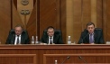 Prima sedinta a Parlamentului, un esec total. Glumele si ironiile s-au mutat in plenul legislativului
