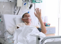 Se simte mai bine. Primul cuvant rostit dupa operatie de catre baiatul supus unui transplant de ficat