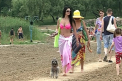 Plajele si parcurile, invadate de moldoveni. Cum au profitat de vremea frumoasa